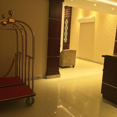 Raha Suites Даммам Екстер'єр фото